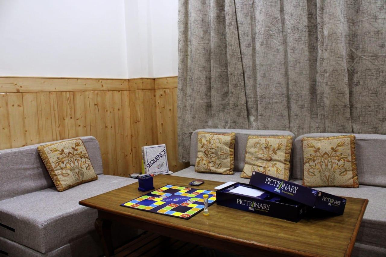 Him Aashrey B&B Homestay Shimla Exterior foto
